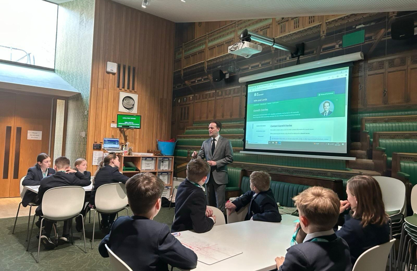 Gareth Davies MP with pupils in Parliament