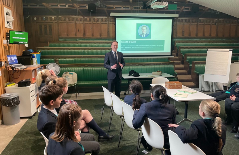 Gareth with pupils from Grantham Prep School