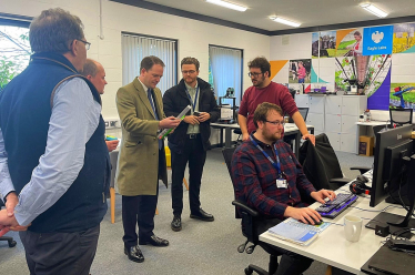 Gareth Davies MP at Barclays Eagle Lab